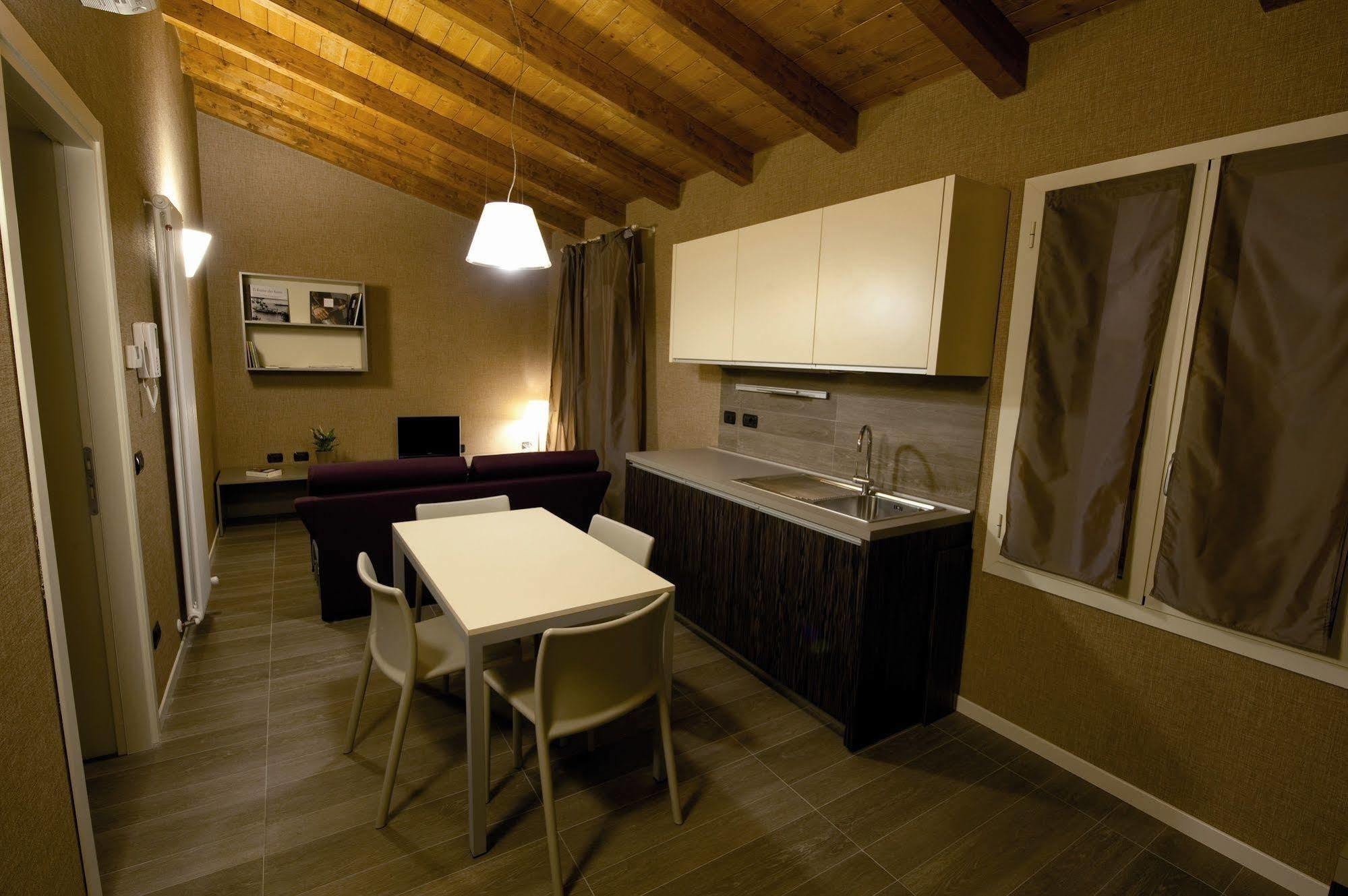 Hotel Locanda Stendhal Colorno Exterior foto
