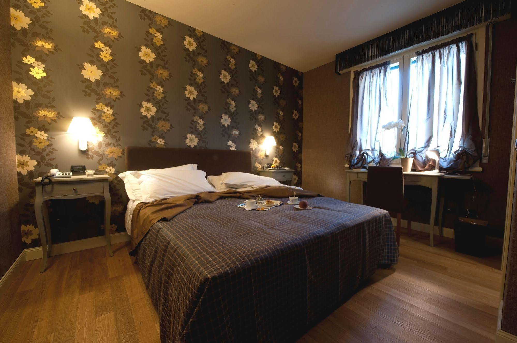 Hotel Locanda Stendhal Colorno Exterior foto